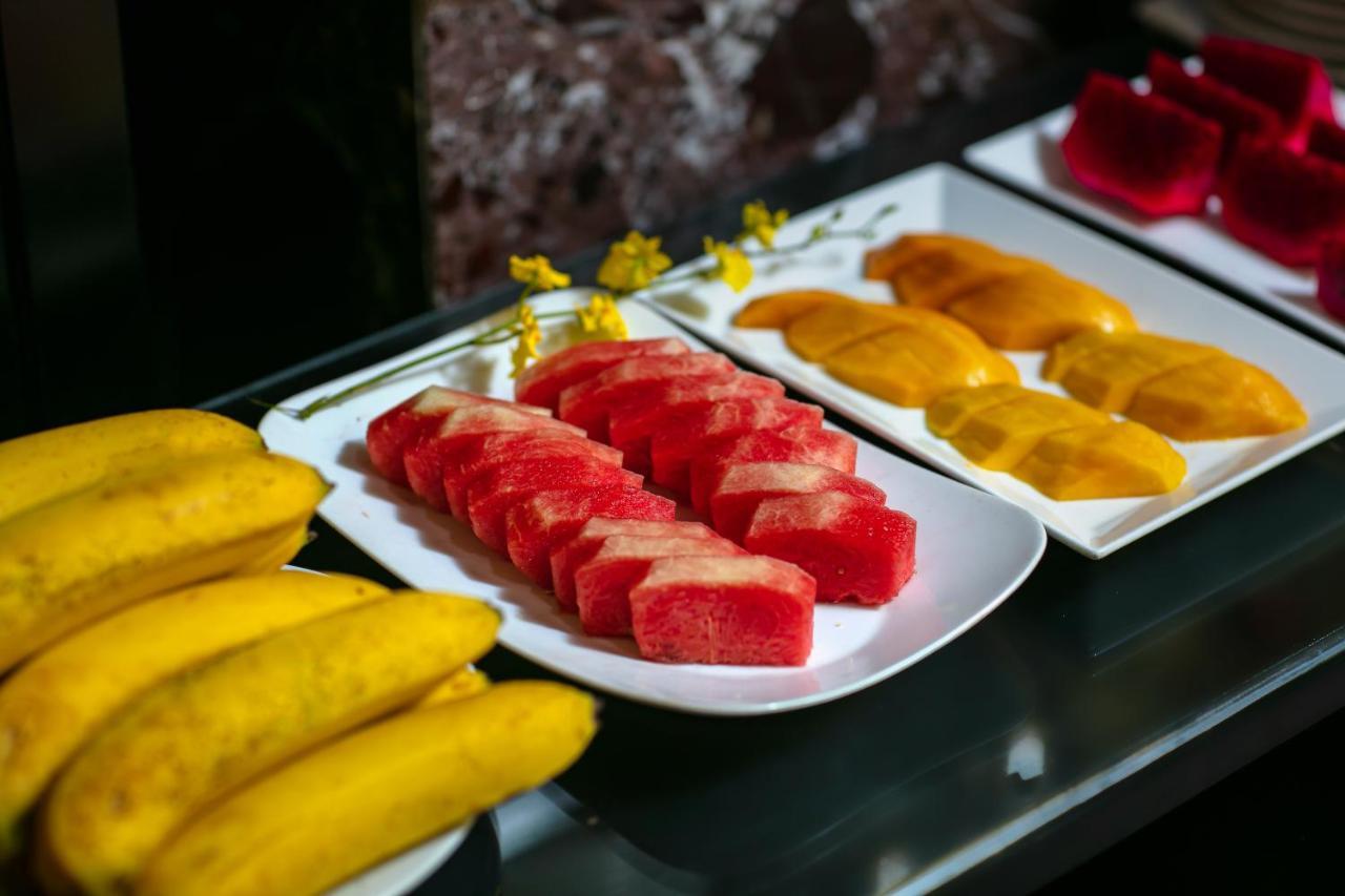 Lavender Central Hotel & Spa Hanoi Bagian luar foto